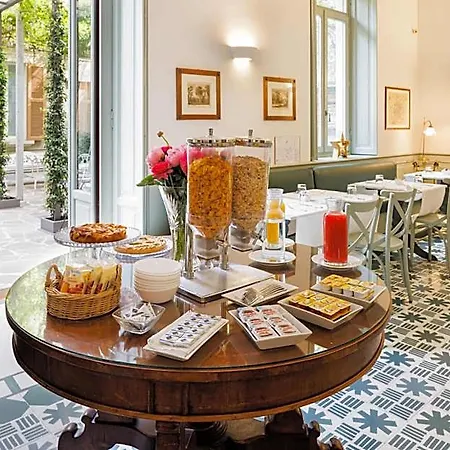 Antica Leonardo Hotel