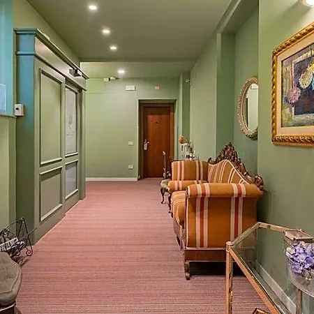Hotel Antica Leonardo 3*