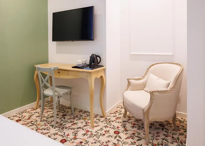 Отель Antica Leonardo 3*