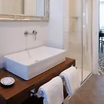 Antica Leonardo Hotel